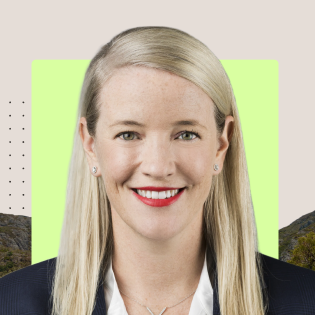 Headshot of Alison Dodd