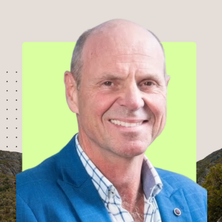 Headshot of John Woods