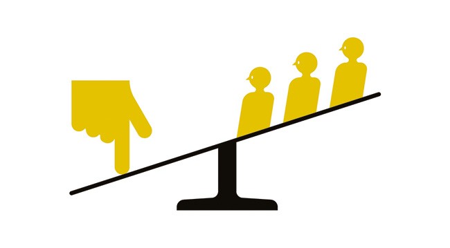 Tipping the scale with a hand Tipping the scale with a hand